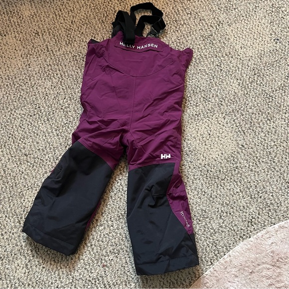 Helly Hansen Striped Ski Jacket & Bib Set - Picture 10 of 16